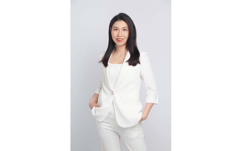泛桂助贷 客服总监 钟丽婷